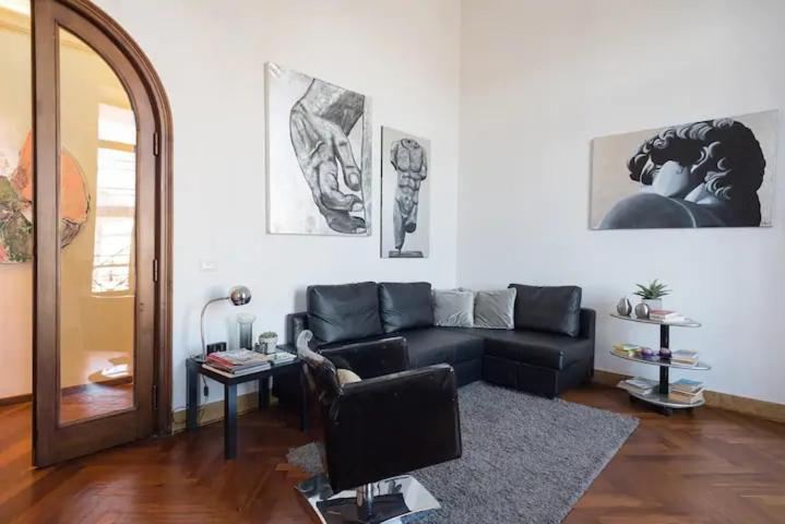 Vesuvius Suite - Elegante Appartamento In Centro Neapel Exteriör bild