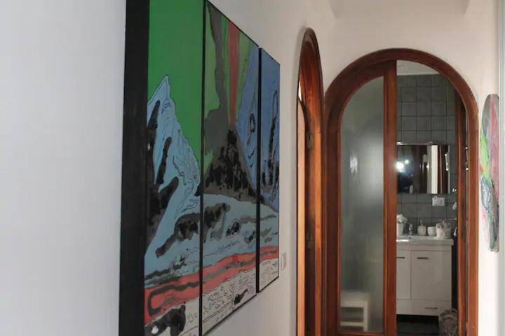 Vesuvius Suite - Elegante Appartamento In Centro Neapel Exteriör bild